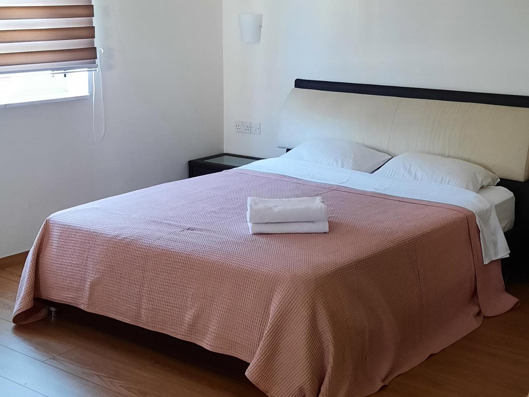בורוקליני Villa Larnaca Bay Resort מראה חיצוני תמונה